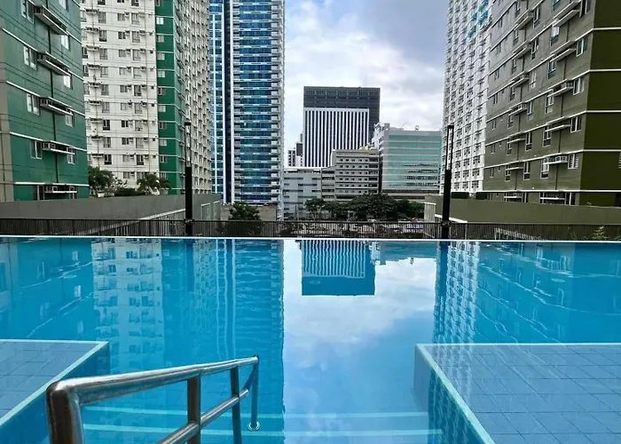 It Park, Studio, 100mbps Wifi, Netflix, Pool Apartment Cebu